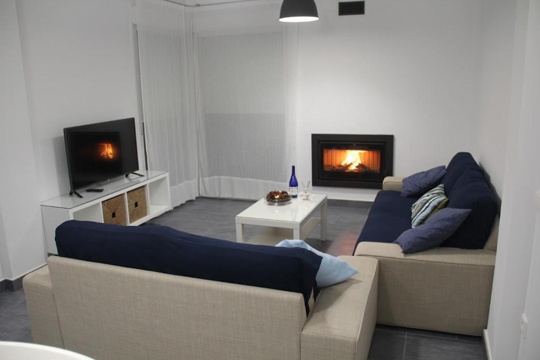 קוניל דה לה פרונטרה Chalet Deluxe Wifi Gratis מראה חיצוני תמונה