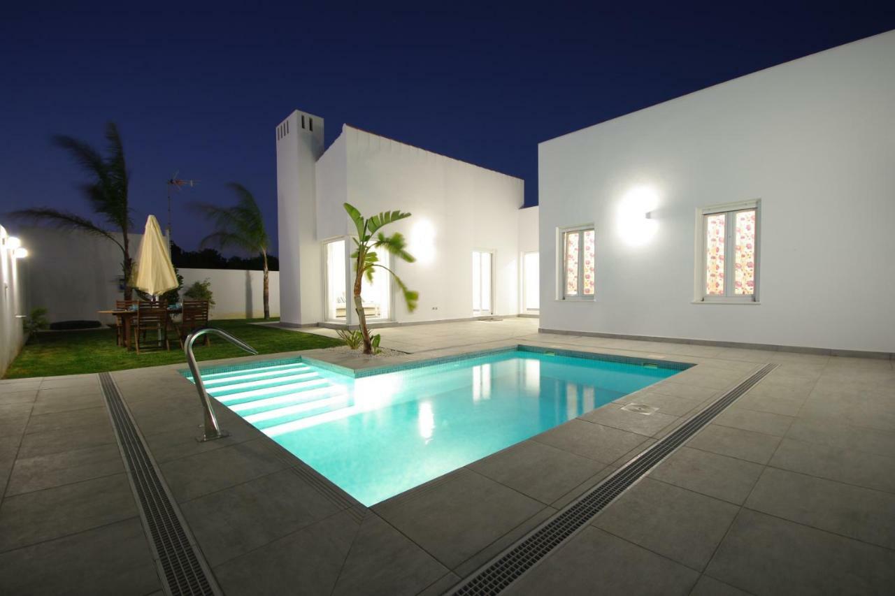 קוניל דה לה פרונטרה Chalet Deluxe Wifi Gratis מראה חיצוני תמונה